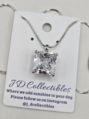 Swarovski Crystal Elements Silver Statement Necklace Clear 18 - 20 inch Prom